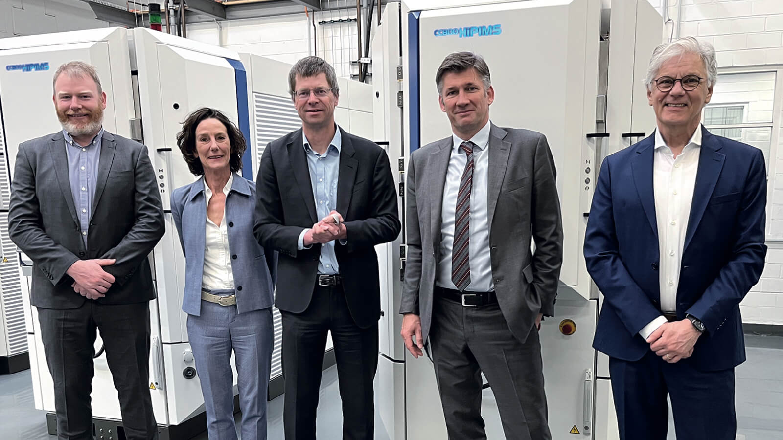 ANCA and CemeCon deepen their cooperation (from left): Edmund Boland, General Manager, AMT, ANCA, Dr.-Ing. Beate Hüttermann, CMO, CemeCon AG, Dr.-Ing. Christoph Schiffers, Product Manager Coating Technology, CemeCon AG, Martin Ripple, CEO, ANCA Group, and Dr.-Ing. Jan Langfelder, Global Key Account Manager, ANCA