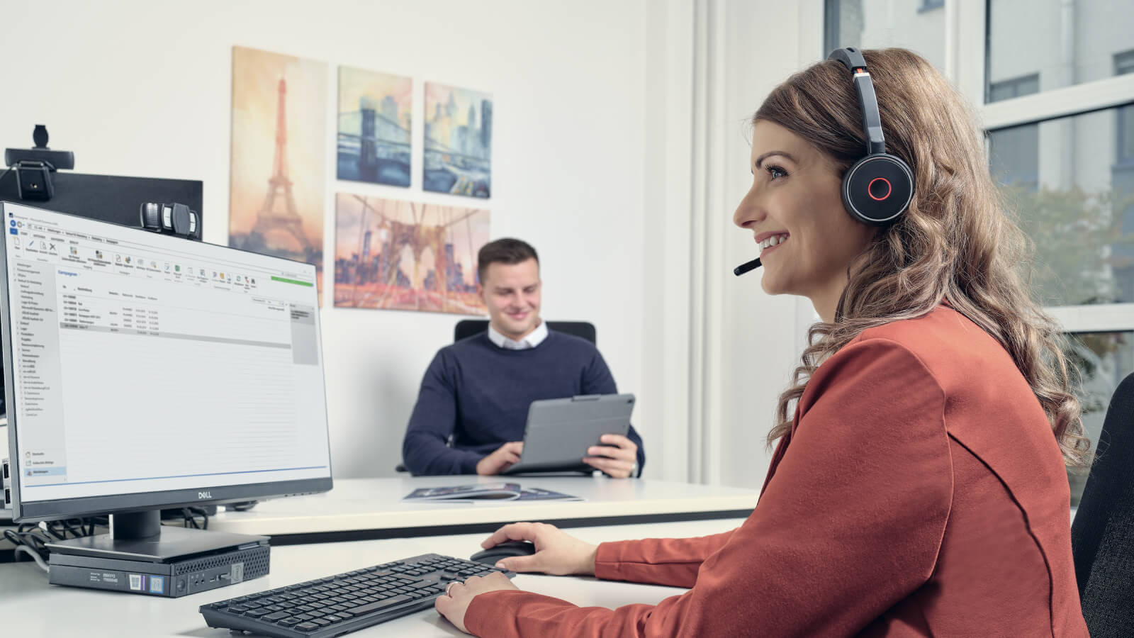 CemeCon team of experts conducts a customer consultation